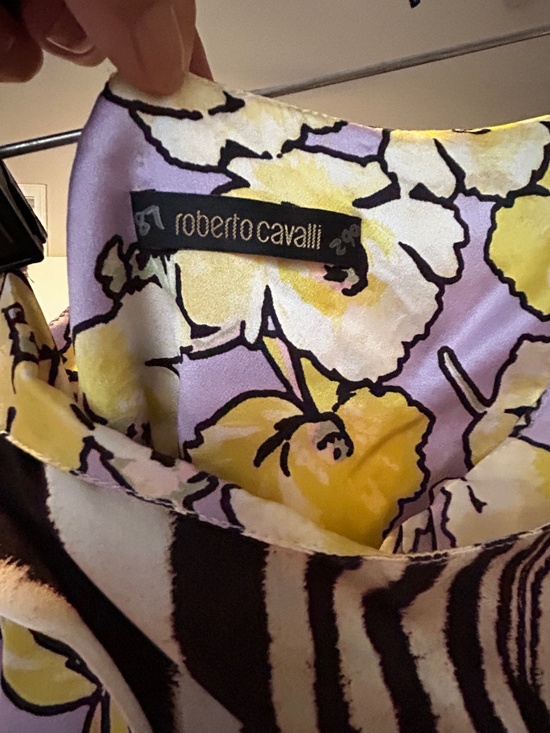 Dresses & Skirts - Roberto cavalli silk knee length summer skirt